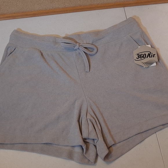 Ladies Terry cloth knit shorts by 360 Air NWT - grey - Picture 3 of 8